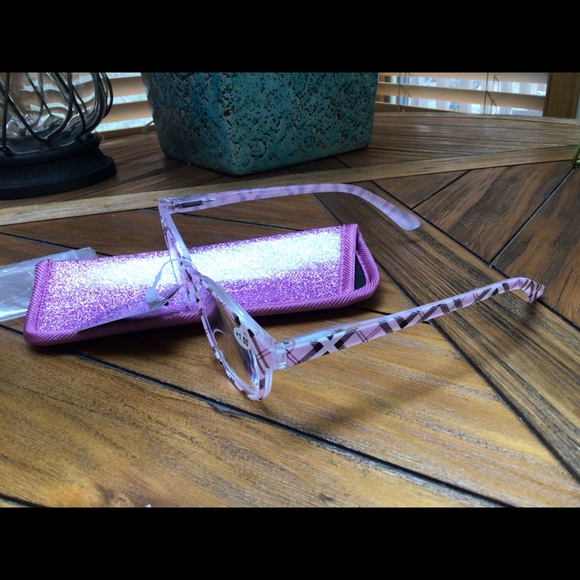 Bevi plaid round readers size 1.50 NWT - Picture 3 of 5
